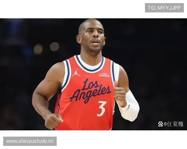 克里斯·保罗利用挡拆组织提升快船关键时刻进攻效率