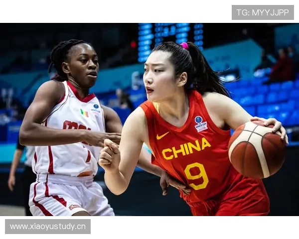 李梦这生活费比我月薪高两倍，怎么回事啊？